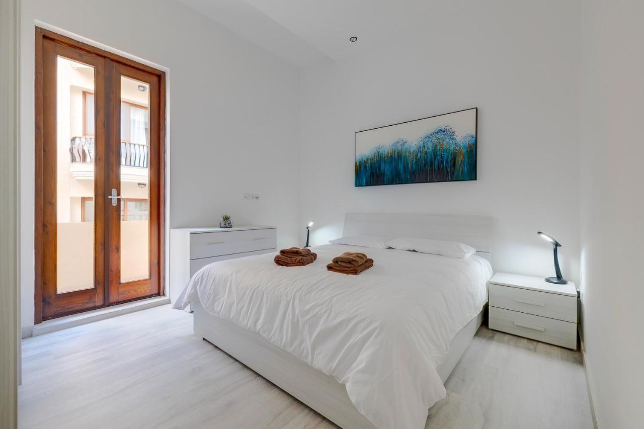 Modern Apartment In The Best Area Of สลีมา ภายนอก รูปภาพ