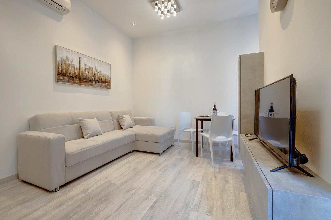 Modern Apartment In The Best Area Of สลีมา ภายนอก รูปภาพ